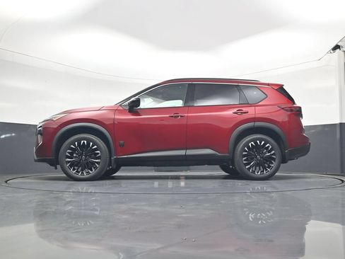 Certified 2026 Nissan Rogue Dark Armor FWD image 25