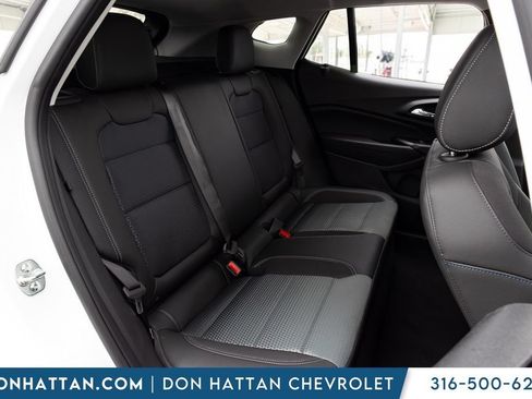 New 2026 Chevrolet Trax LT w/ Driver Confidence Package FWD image 17