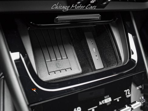 Used 2025 Porsche Cayenne GTS image 19