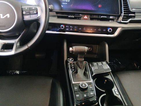 Used 2024 Kia Sportage X-Line image 11