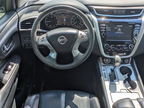 Used 2017 Nissan Murano Platinum w/ Platinum Technology Package AWD/4WD image 11
