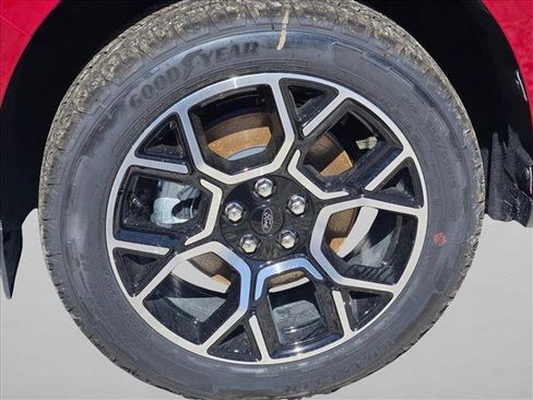 New 2026 Ford Maverick Lariat w/ 4K Tow Package image 16