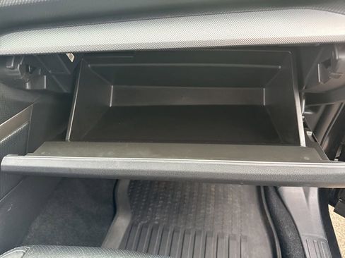 Used 2019 Subaru Forester Limited image 13