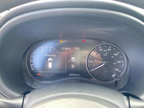 Used 2023 Nissan Kicks SV FWD image 17