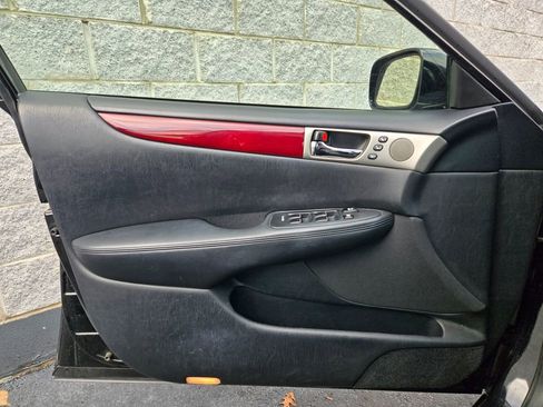 Used 2005 Lexus ES 330 image 11