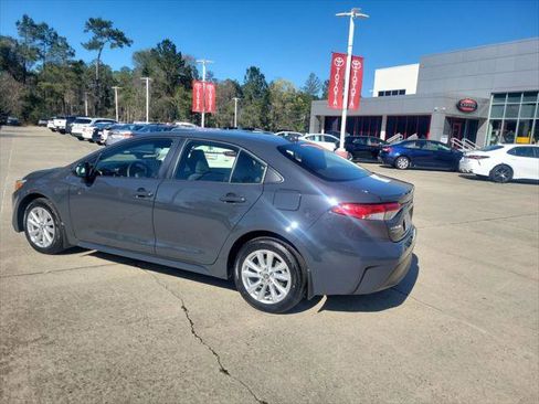 Certified 2026 Toyota Corolla LE w/ LE Premium Package image 3