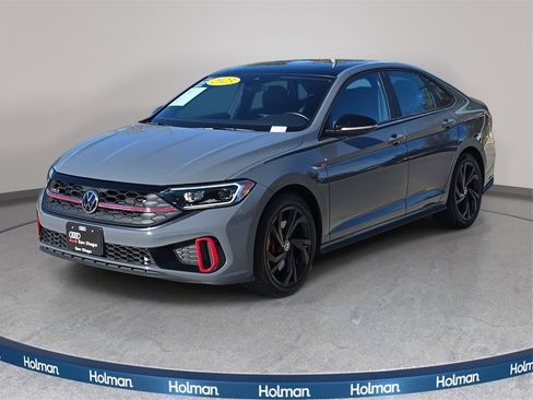 Used 2023 Volkswagen Jetta GLI Autobahn image 8