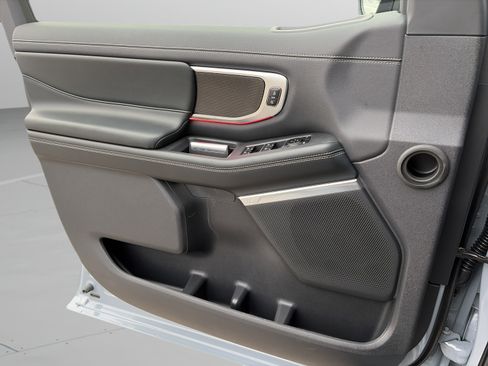 New 2026 Ford Expedition Max Platinum w/ Stealth Appearance Package AWD/4WD image 28