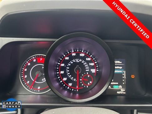 Certified 2021 Hyundai Elantra SE image 14