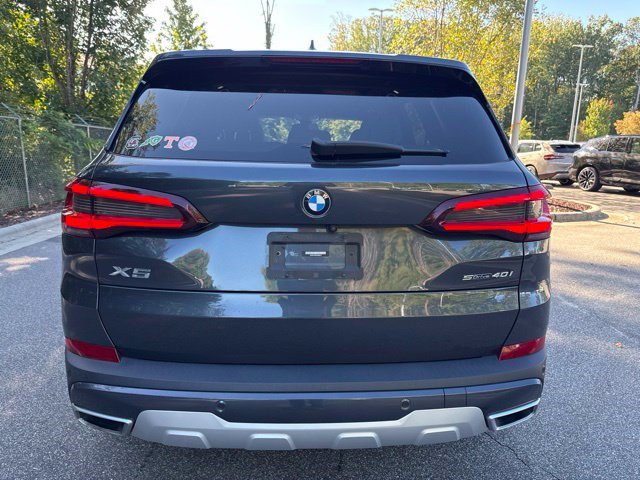 Used 2022 BMW X5 sDrive40i w/ Premium Package RWD image 6