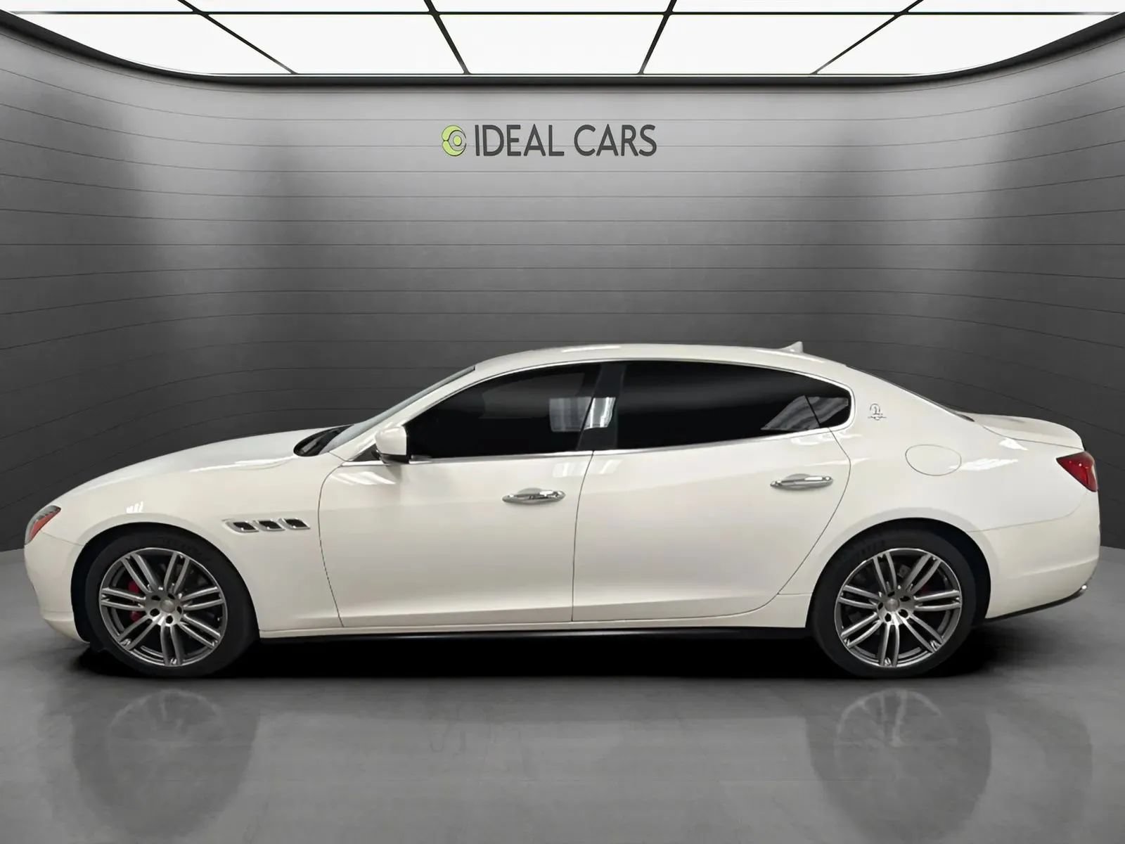 Used 2015 Maserati Quattroporte S Q4 AWD/4WD image 8