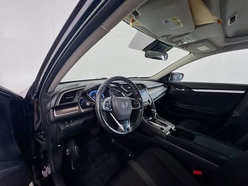 Used 2020 Honda Civic EX image 17