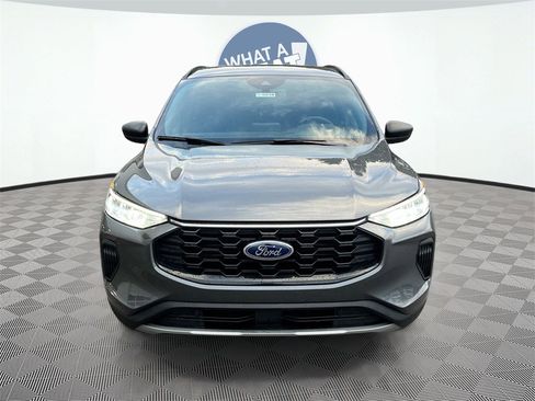 Used 2025 Ford Escape ST-Line image 2