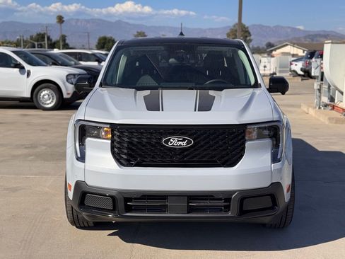 New 2025 Ford Maverick Lariat w/ Black Appearance Package image 6