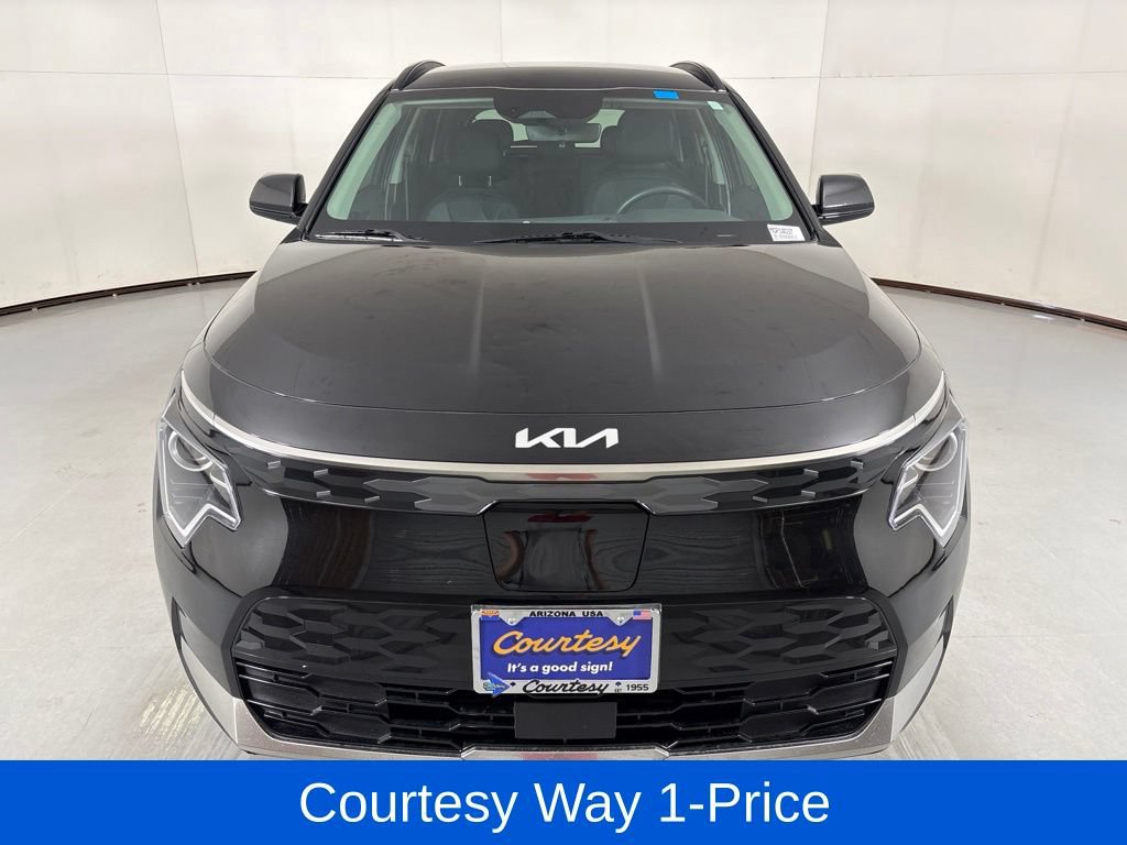 Used 2025 Kia Niro Wind FWD image 4