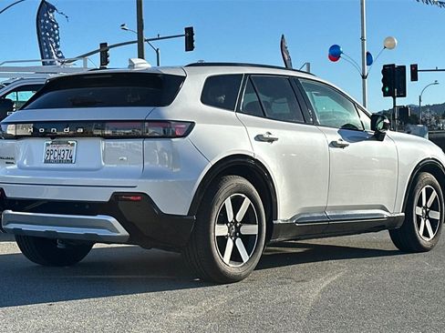 Used 2024 Honda Prologue Touring image 3