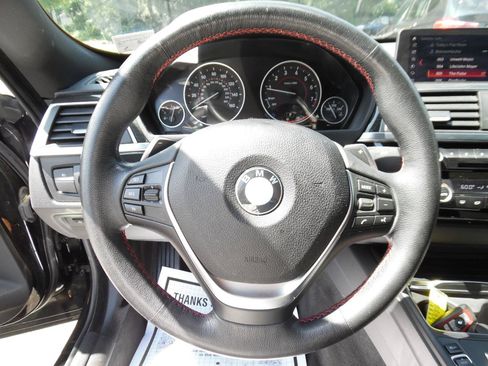 Used 2018 BMW 330i Gran Turismo xDrive AWD/4WD image 12