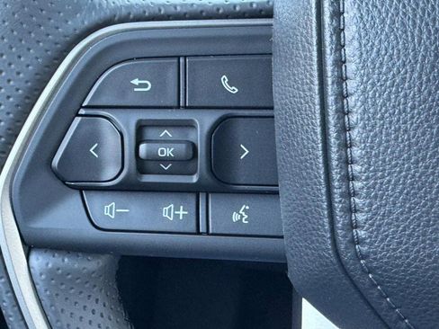 New 2026 Toyota 4Runner 4WD image 13