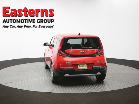 Used 2020 Kia Soul EX FWD image 38