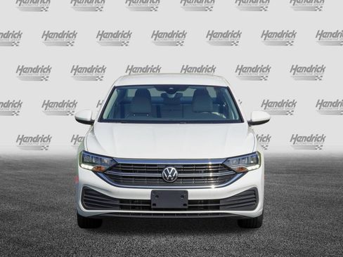 Used 2024 Volkswagen Jetta SE w/ Black Wheel Package FWD image 3