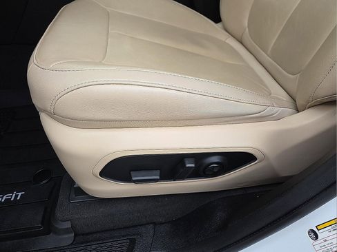 Used 2021 Jeep Grand Cherokee L Limited image 15