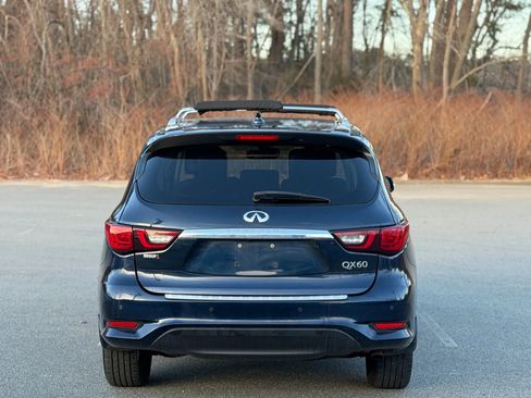 Used 2019 INFINITI QX60 Luxe w/ Essential Package image 5