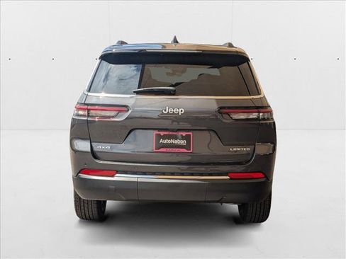 New 2025 Jeep Grand Cherokee L Limited image 8