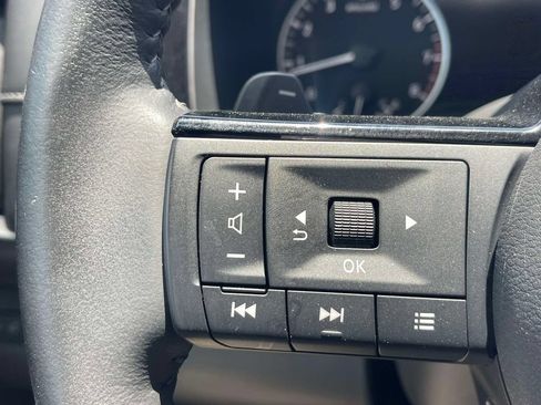 Used 2023 Nissan Pathfinder SL w/ Lighting Package (N92) AWD/4WD image 24