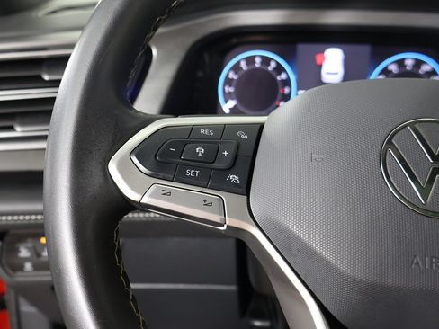 Used 2024 Volkswagen Atlas Cross Sport SE AWD/4WD image 42