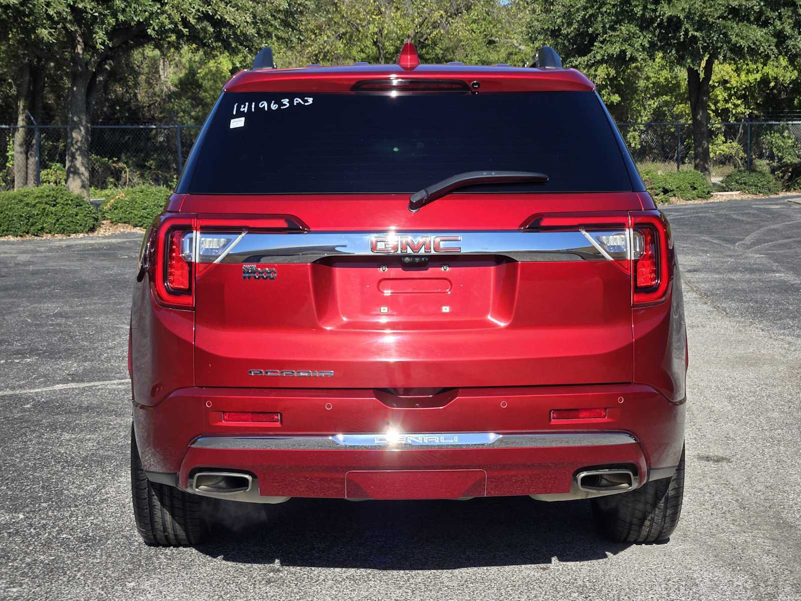 Certified 2023 GMC Acadia Denali w/ Denali Ultimate Package FWD image 6