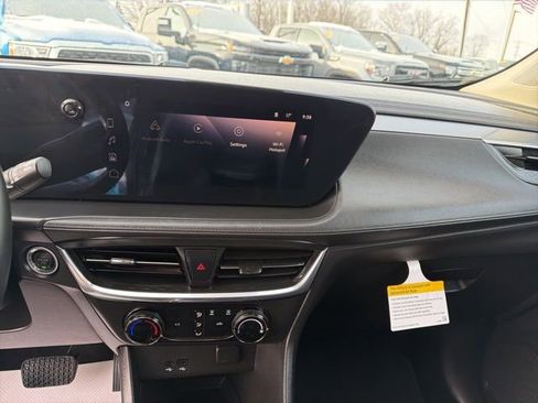 Used 2024 Buick Encore GX Preferred image 15