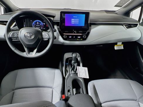 Used 2026 Toyota Corolla SE FWD image 29