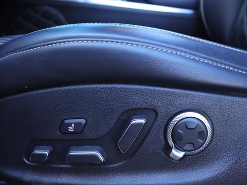 Used 2024 Genesis GV80 3.5T w/ Prestige Package image 28