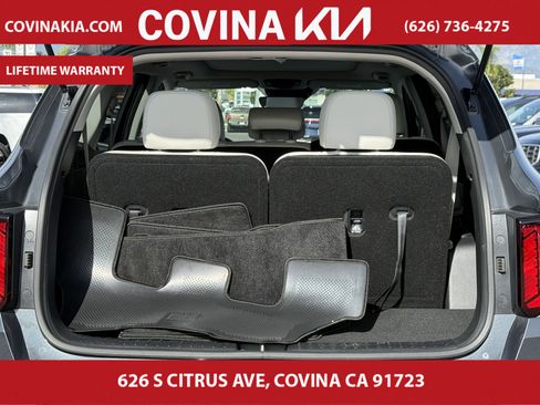 Certified 2024 Kia Sorento S w/ Panoramic Sunroof Package image 10