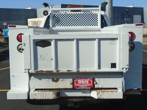 Used 2014 Ford F250 XL image 4