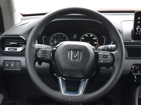 New 2025 Honda Pilot Touring image 20