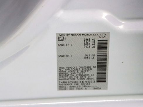 Used 2024 Nissan Altima 2.5 SR image 30