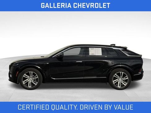Certified 2024 Cadillac Lyriq Tech RWD image 4