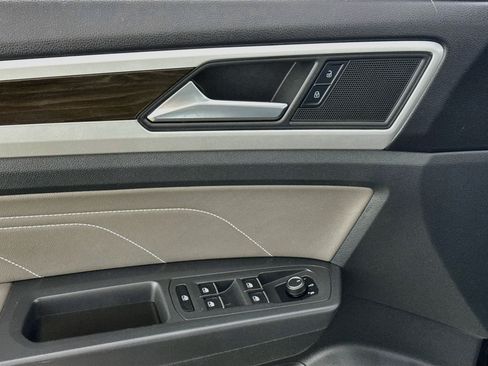 Used 2023 Volkswagen Atlas SE w/ Panoramic Sunroof Package AWD/4WD image 21