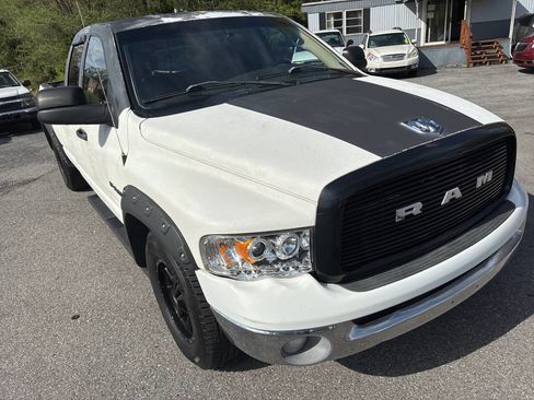 Used 2002 Dodge Ram 1500 Truck 2WD Quad Cab image 3