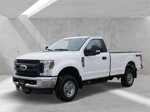 Certified 2019 Ford F250 XL w/ XL Value Package image 6