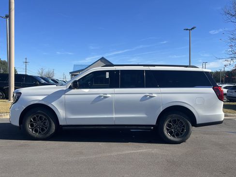 New 2025 Ford Expedition Max Active image 20