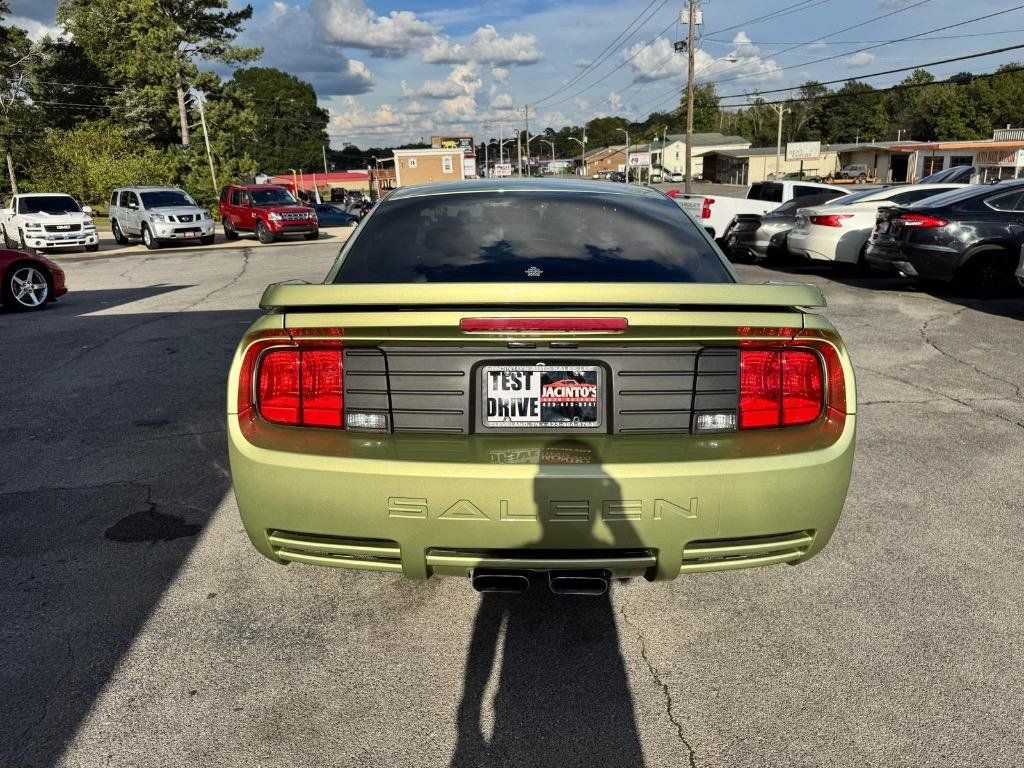 Used 2006 Ford Mustang GT RWD image 8