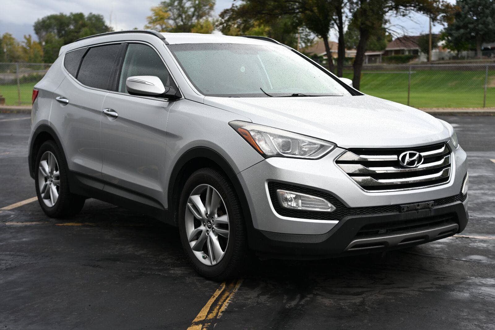 Used 2014 Hyundai Santa Fe Sport 2.0T w/ Navigation Package 06 AWD/4WD image 7