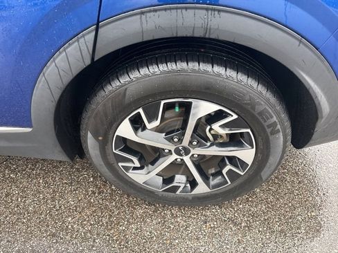 Used 2023 Kia Sportage EX image 12