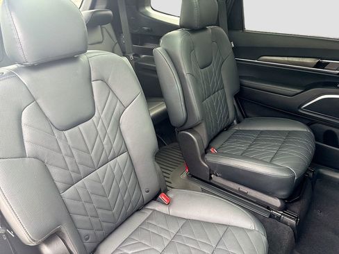 Used 2023 Kia Telluride SX X-Pro AWD/4WD image 30