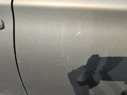 Used 2017 Subaru Outback 2.5i Limited AWD/4WD image 8