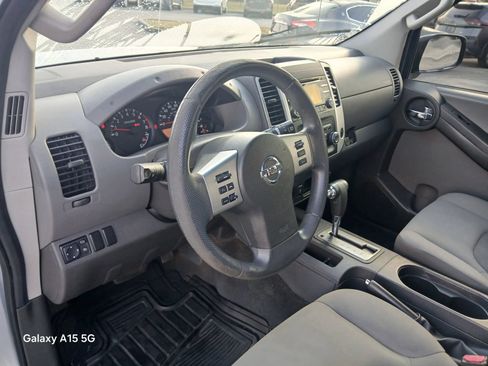 Used 2014 Nissan Xterra S RWD image 7