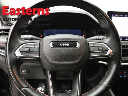 Used 2022 Jeep Compass Trailhawk w/ Trailhawk Elite Group image 10