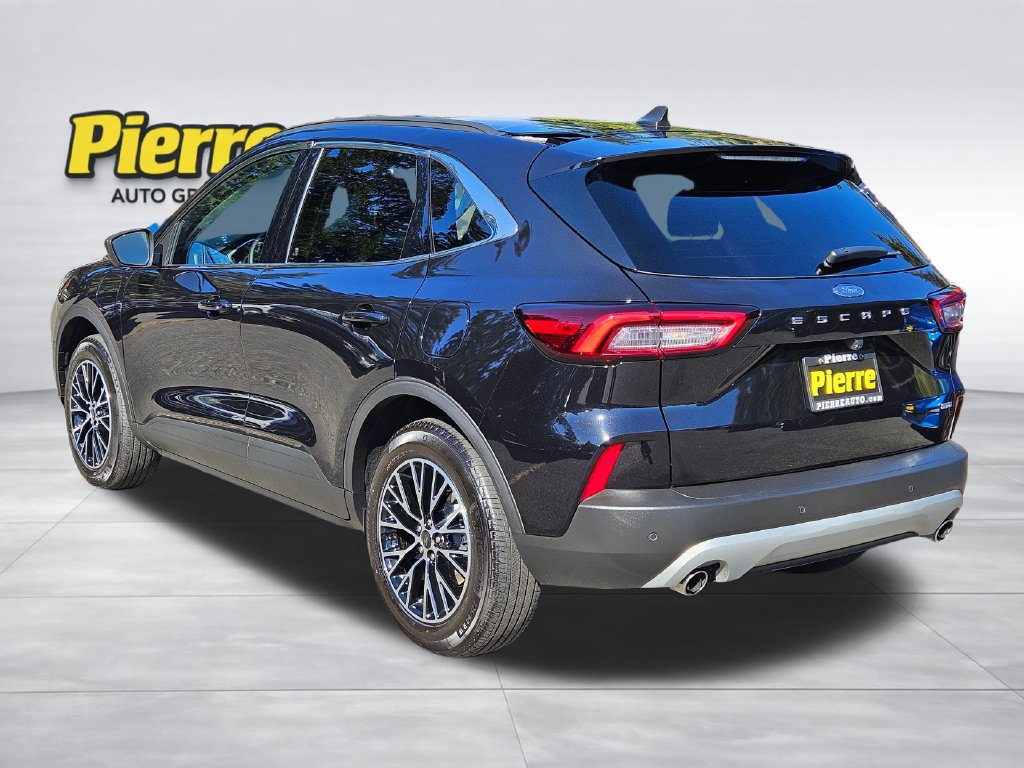 Used 2025 Ford Escape SE w/ PHEV Premium Package FWD image 3